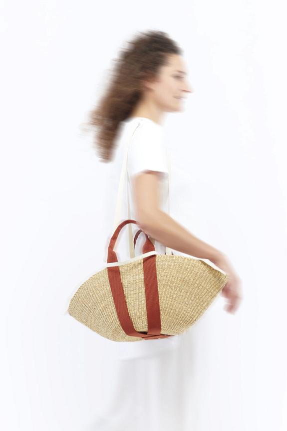 MUUN Sophie Rust Handle Ecru Pouch-1