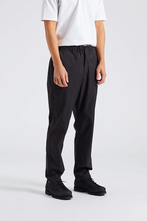 Norse Projects Ezra Relaxed Solotex Twill Trouser Black-2