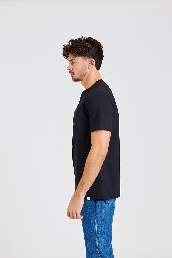 Norse Projects Niels Standard SS Black-1