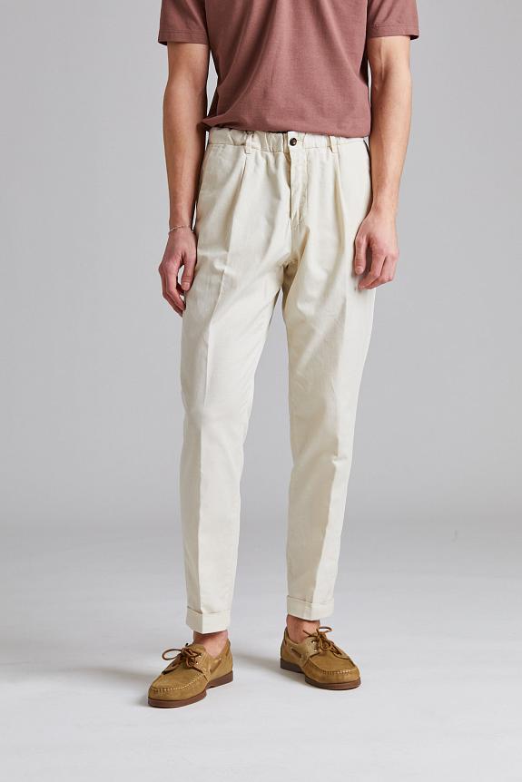 Onesto Capri Pant Sand