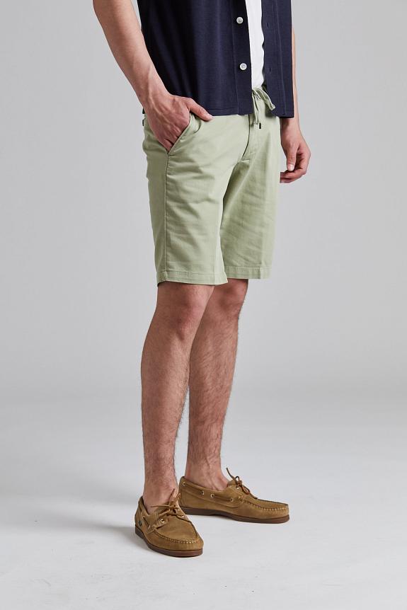 Onesto Capri Shorts Green-1