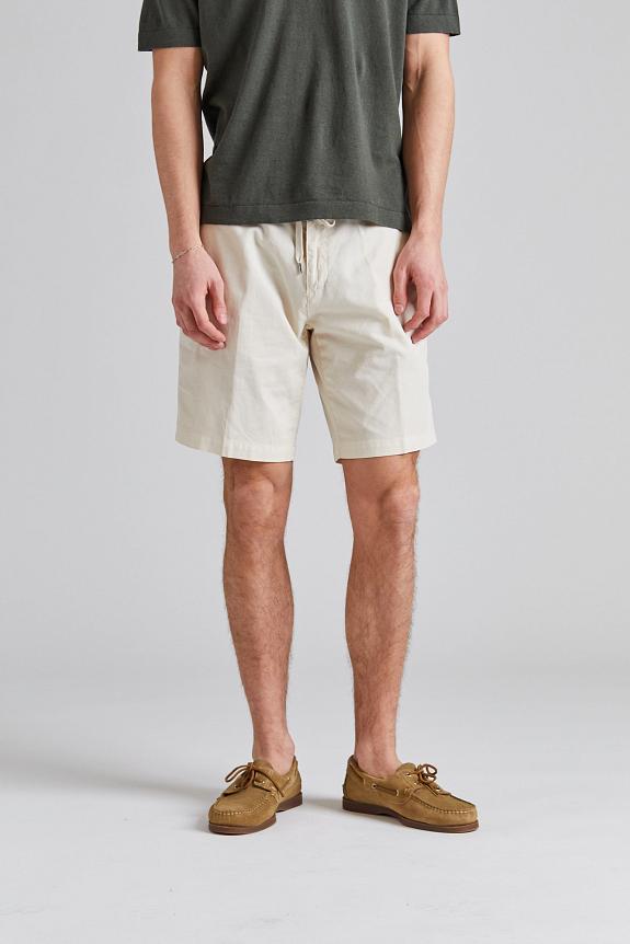 Onesto Catania Shorts Sand
