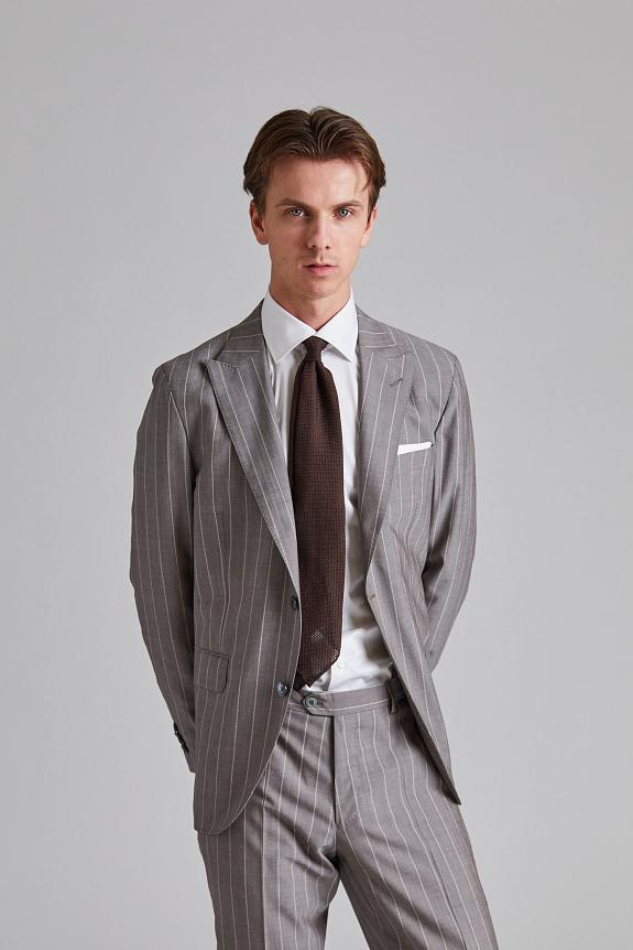 Onesto Handrolled Silk Grenadine Tie Brown-1