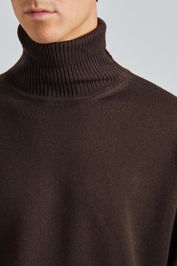 Onesto Merino Rollneck Dark Brown-4