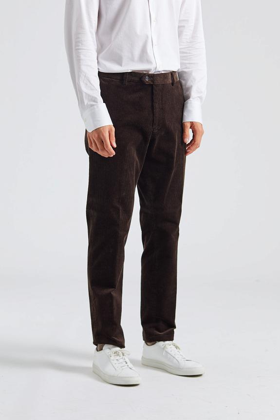 Oscar Jacobson Denz Trousers Dark Brown