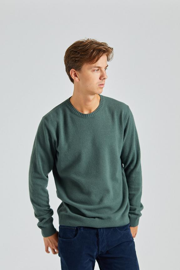 Oscar Jacobson Valter Roundneck Balsam Green-2