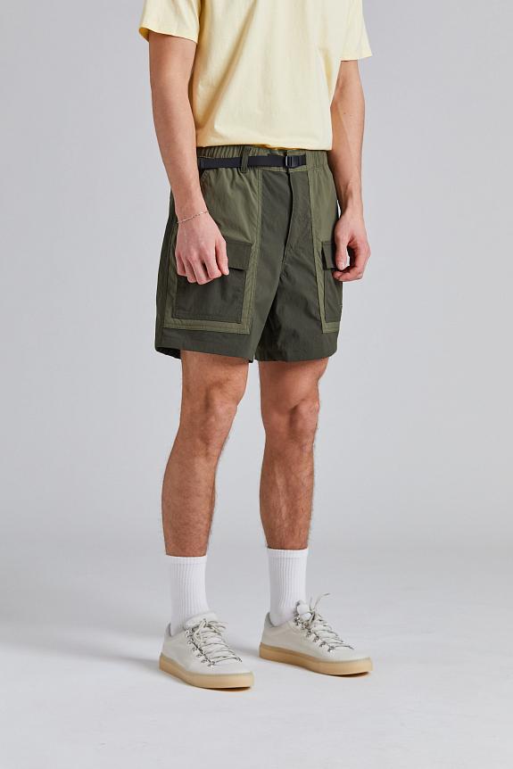 Patagonia Outdoor Everyday Shorts Pine Needle Green-1