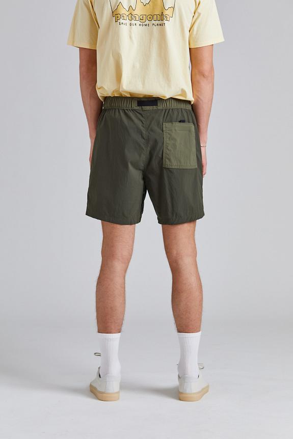 Patagonia Outdoor Everyday Shorts Pine Needle Green-3