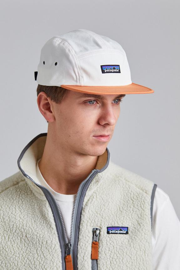 Patagonia P-6 Label Maclure Hat Birch White w/Rock Melon-1