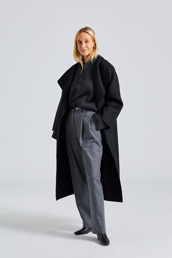 Toteme Signature Wool Cashmere Coat Black