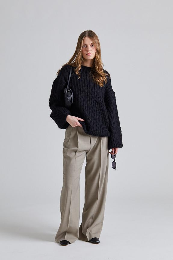 Toteme Puffed Knit Black 