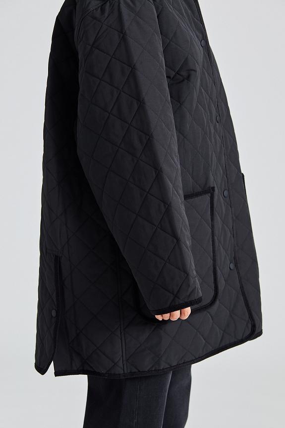 Toteme Quilted Barn Jacket Black-3