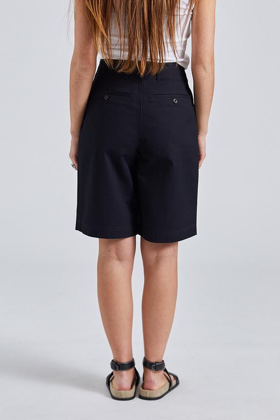 Toteme Relaxed Twill Shorts Black-2