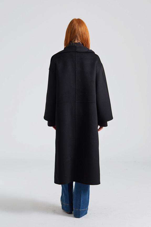 Toteme Signature Wool Cashmere Coat Black