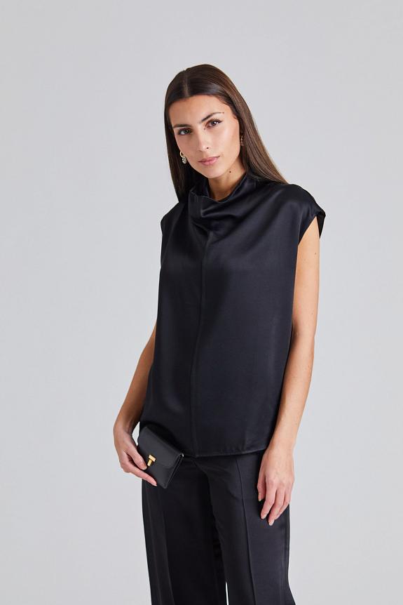 Toteme Sleeveless Funnel-neck top Black 