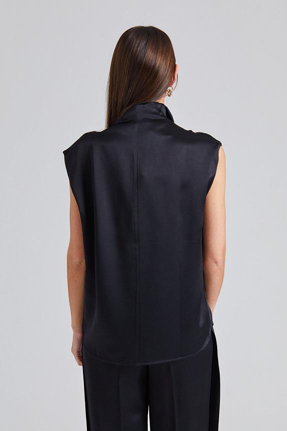 Toteme Sleeveless Funnel-neck top Black 