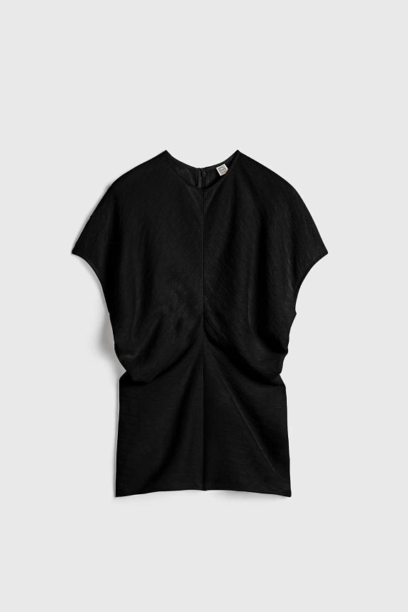 Toteme Slouch Waist Top Black
