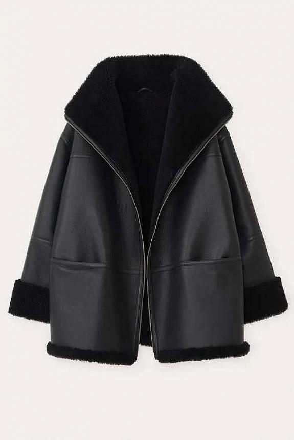 TOTEME Signature Shearling Jacket Black