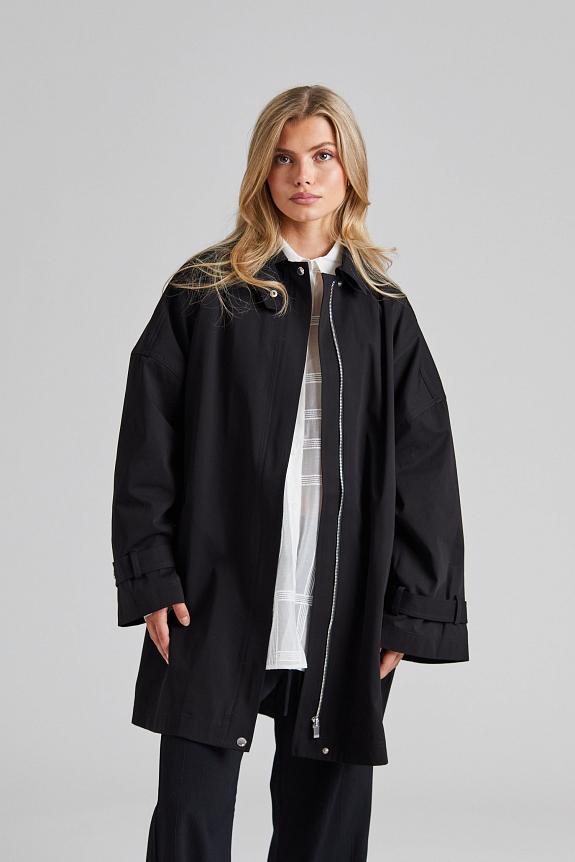 Toteme Oversized Trench Jacket Black
