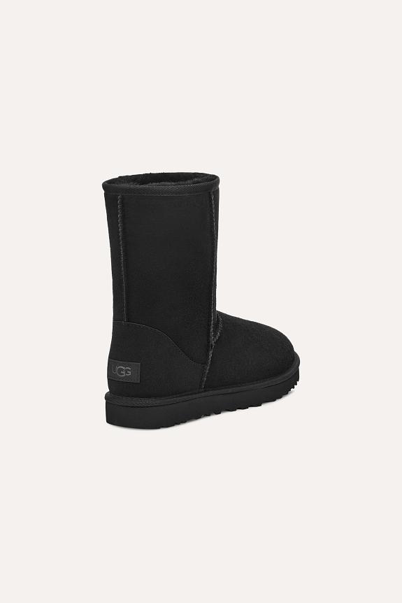 UGG Classic Short II Black