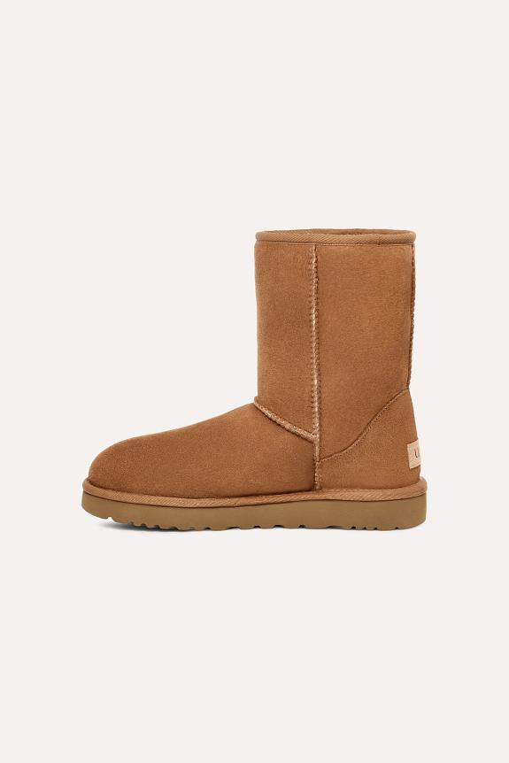 UGG Classic Short II Chestnut