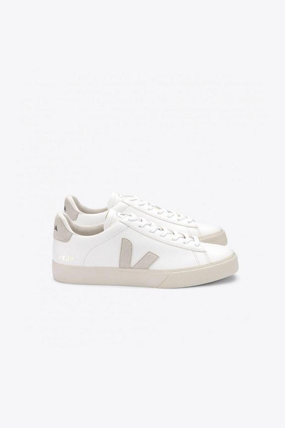 Veja Campo Chromefree Extra White Natural Suede