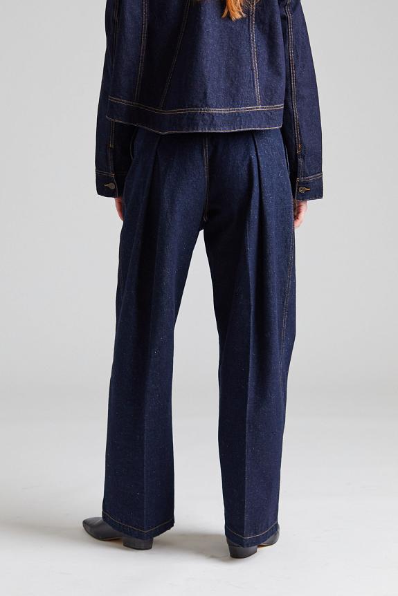 Victoria Beckham Cargo Jean Dark Indigo Rinse 