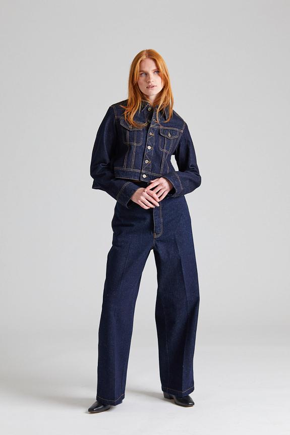 Victoria Beckham Cropped Denim Jacket Dark Indigo Rise 