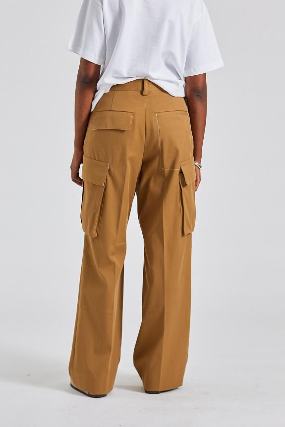 Victoria Beckham Relaxed Cargo Trouser Tobacco