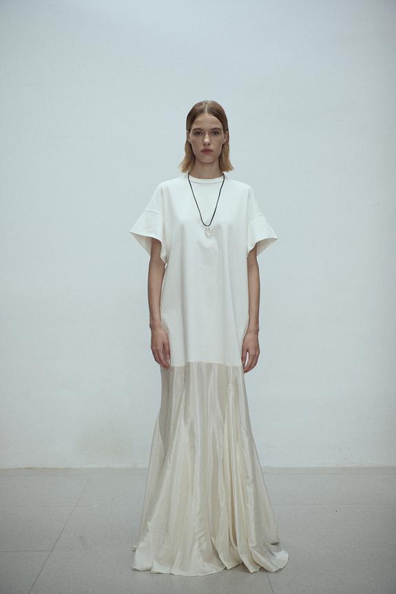 Viktoria Chan Irene Oversized Flared Dress Ivory