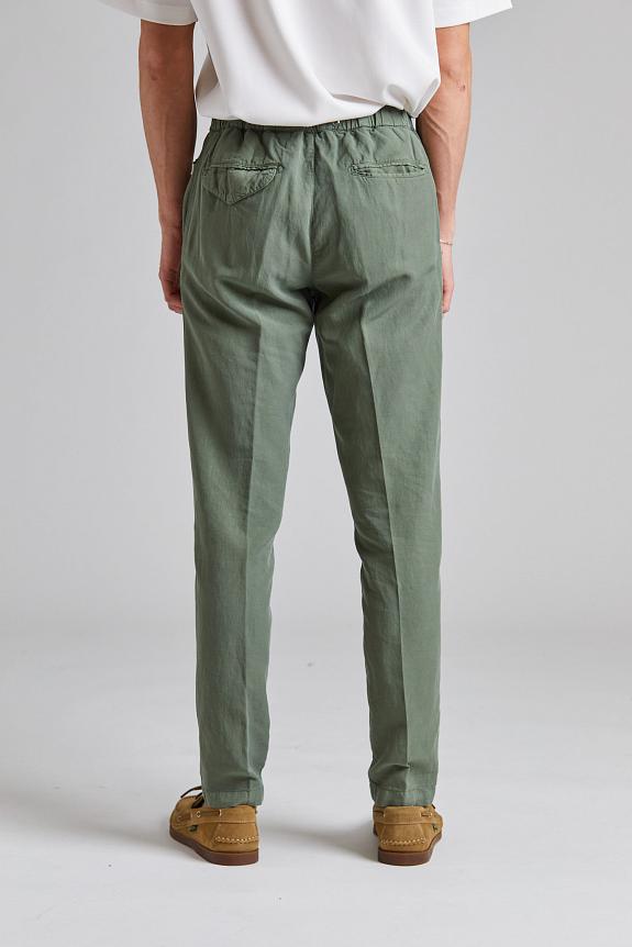 White Sand Greg Soft Lyocell Trouser Green-3