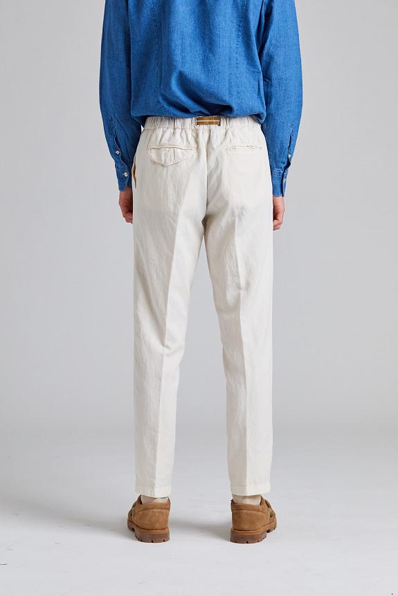 White Sand Greg Soft Lyocell Trouser Off White-3