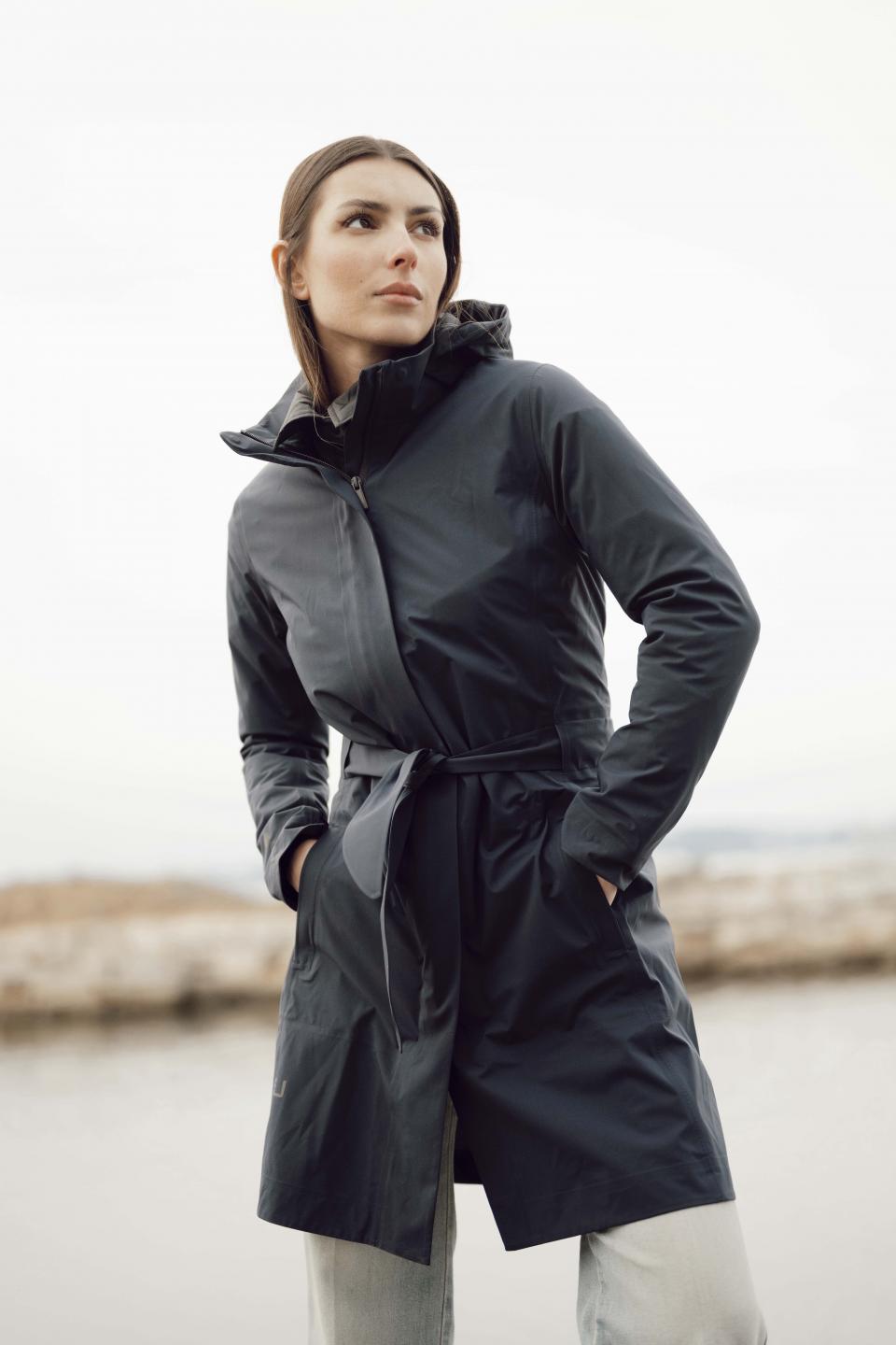 UBR W Elektra Coat Navy