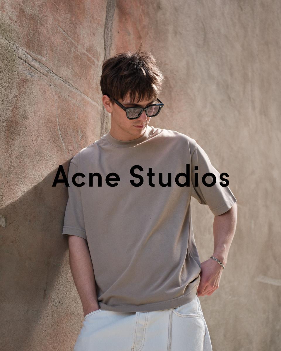 Acne Studios t-skjorte